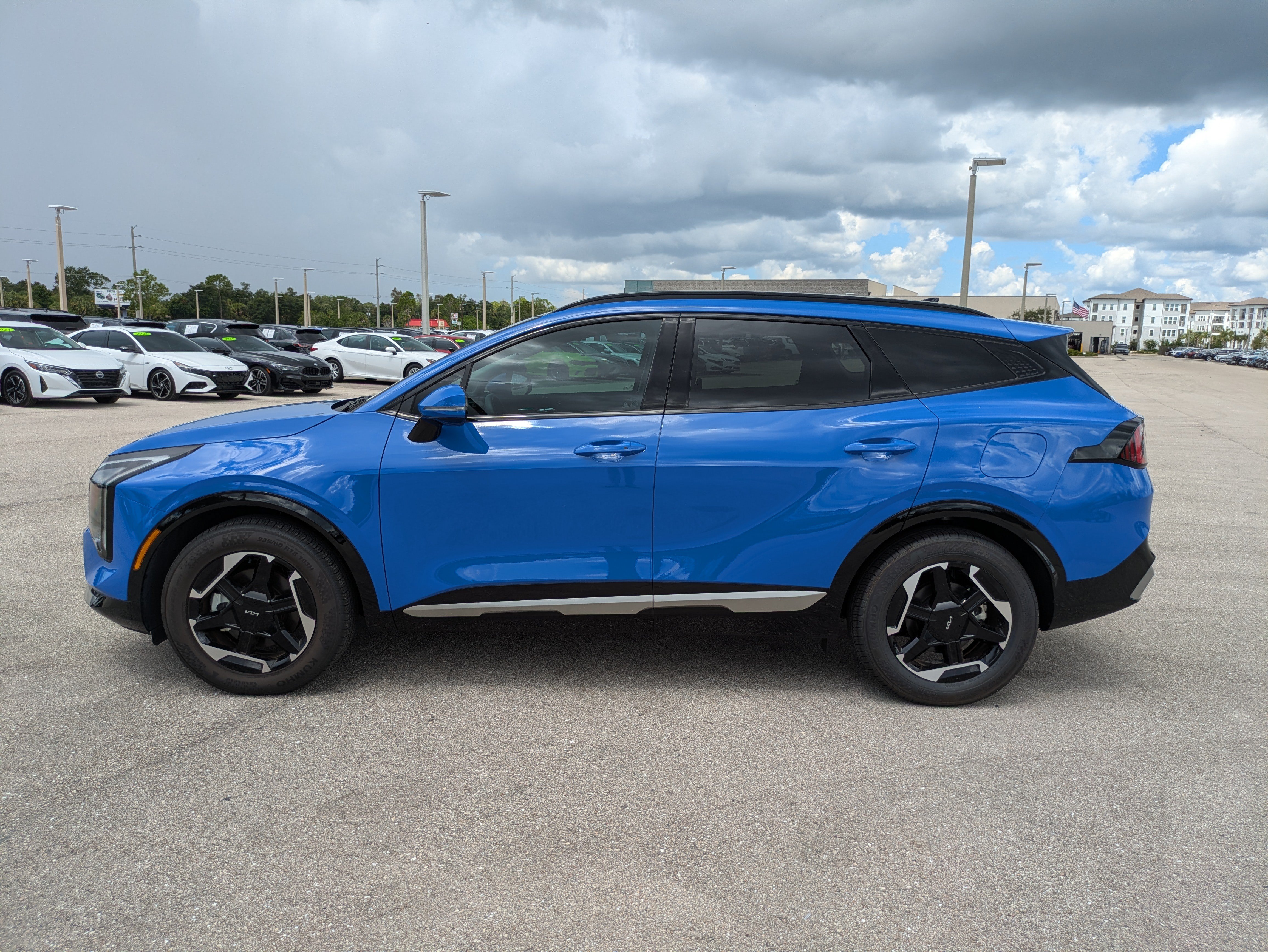 New 2026 Kia Sportage SX FWD image 7