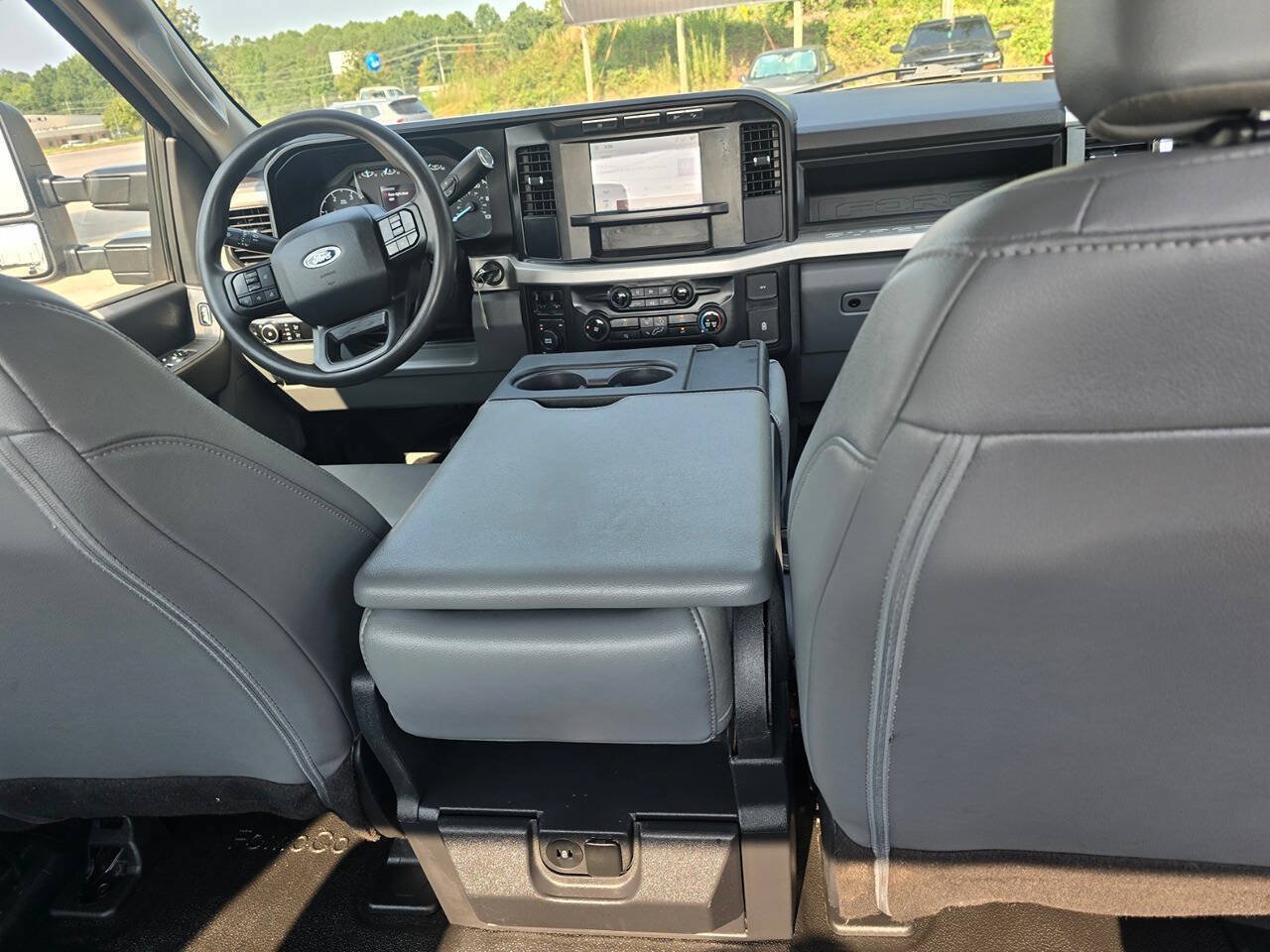 Used 2024 Ford F250 XL w/ FX4 Off-Road Package AWD/4WD image 23