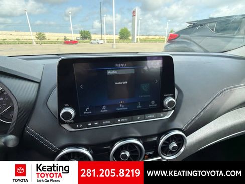 Used 2025 Nissan Sentra SV FWD image 13