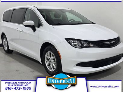 Used 2022 Chrysler Voyager LX