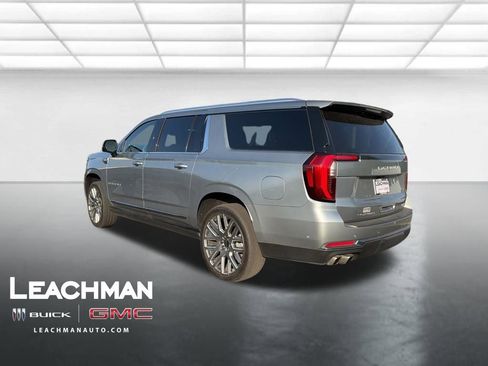 Certified 2025 GMC Yukon XL Denali Ultimate image 6
