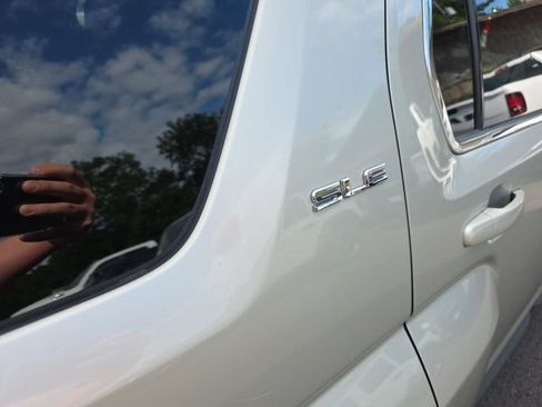 Used 2015 GMC Terrain SLE w/ Convenience Package AWD/4WD image 8