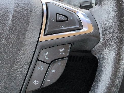 Used 2020 Ford Edge SEL FWD image 26