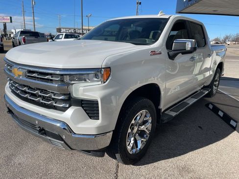 Used 2022 Chevrolet Silverado 1500 LTZ w/ LTZ Convenience Package II image 7