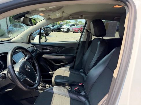 Used 2020 Buick Encore Preferred w/ Safety Package AWD/4WD image 12