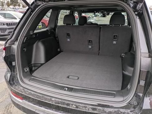 New 2026 Jeep Grand Cherokee Laredo X AWD/4WD image 31