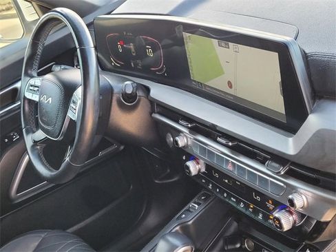 Used 2023 Kia Telluride EX X-Line image 11