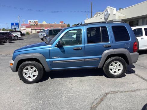 Used 2004 Jeep Liberty Sport w/ PWR Convenience Group AWD/4WD image 15