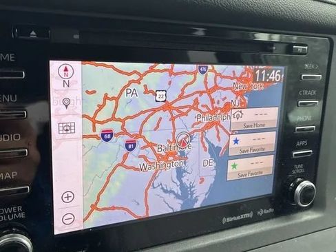 Used 2018 Toyota Sienna XLE w/ XLE Navigation Package FWD image 26