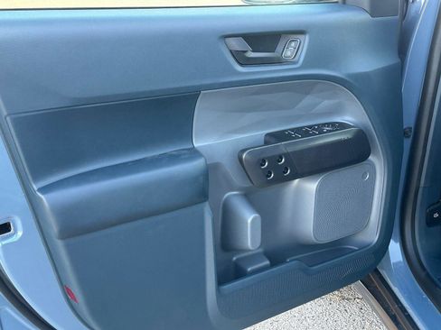 New 2026 Ford Maverick XLT w/ Black Appearance Package image 9