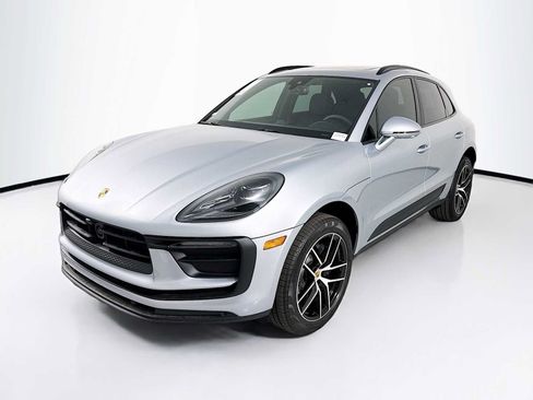 New 2026 Porsche Macan AWD/4WD image 1