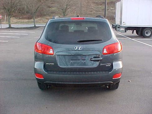 Used 2008 Hyundai Santa Fe GLS image 7