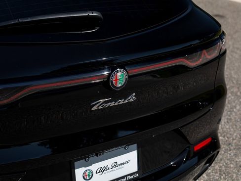 New 2025 Alfa Romeo Tonale w/ Premium Package image 15