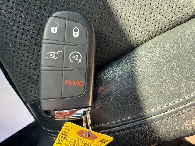 Certified 2021 Jeep Grand Cherokee Laredo X AWD/4WD image 13