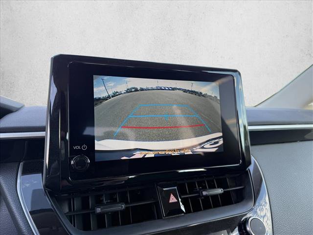 Used 2025 Toyota Corolla LE FWD image 17