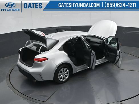 Used 2025 Toyota Corolla LE FWD image 49