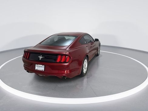 Used 2017 Ford Mustang Coupe RWD image 8