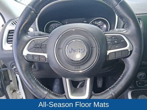 Used 2019 Jeep Compass Latitude w/ Popular Equipment Group AWD/4WD image 8