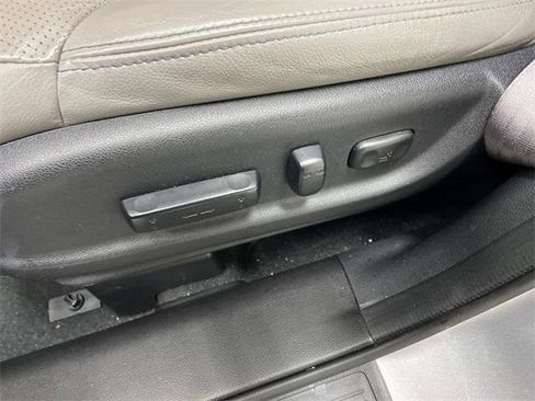 Used 2016 Honda CR-V Touring image 21