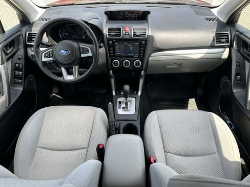 Used 2018 Subaru Forester 2.5i Premium AWD/4WD image 15