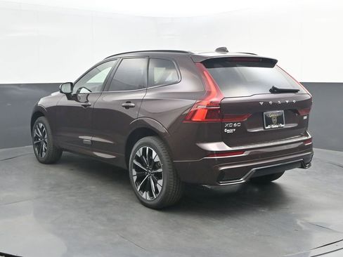 New 2026 Volvo XC60 B5 Plus AWD/4WD image 3
