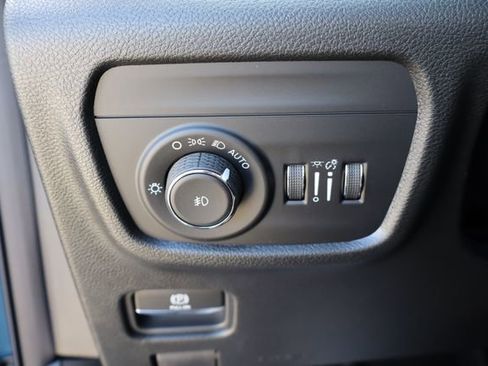 New 2026 Jeep Grand Cherokee L Limited AWD/4WD image 13