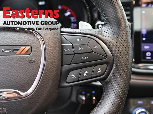 Used 2025 Dodge Durango R/T AWD/4WD image 16
