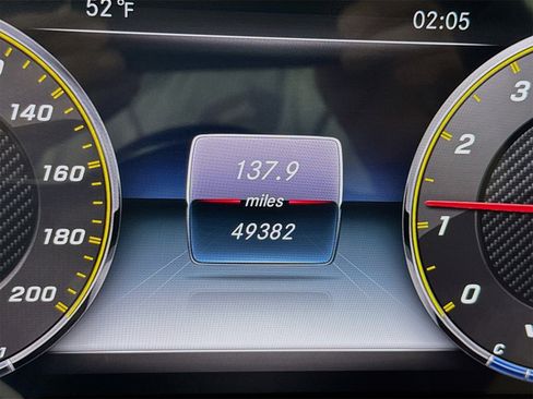 Used 2019 Mercedes-Benz E 63 AMG S image 13