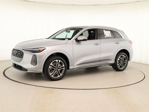 New 2025 Audi Q5 Premium Plus image 13