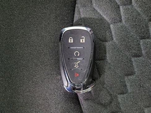 Used 2020 Chevrolet Equinox LT FWD image 32