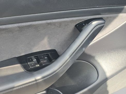 Used 2019 Tesla Model 3 Long Range AWD/4WD image 20