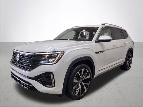 New 2026 Volkswagen Atlas SEL Premium R-Line image 3