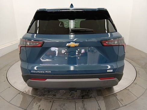 New 2026 Chevrolet Equinox LT AWD/4WD image 21
