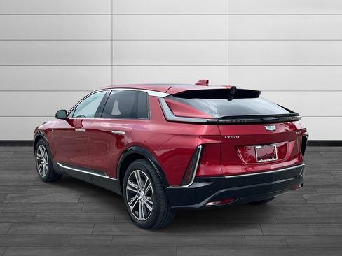 Certified 2024 Cadillac Lyriq Luxury RWD image 4