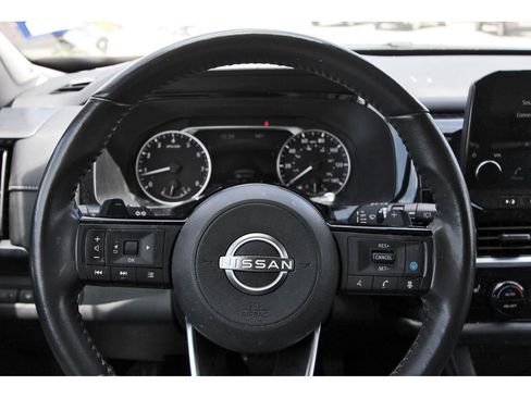 Used 2022 Nissan Pathfinder SL w/ SL Premium Package FWD image 11