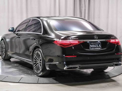 Certified 2024 Mercedes-Benz S 580e 4MATIC Sedan image 2