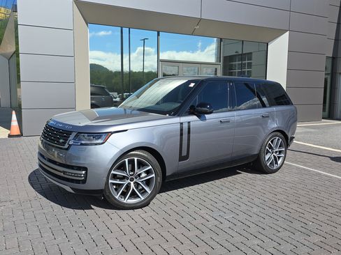 Certified 2026 Land Rover Range Rover SE AWD/4WD image 1