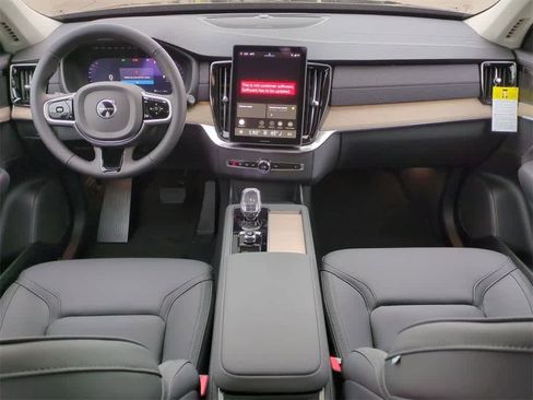 New 2026 Volvo XC90 B6 Plus w/ Protection Package Premier image 13