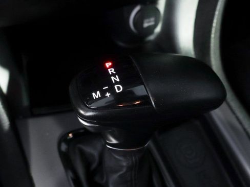 Used 2023 Dodge Charger R/T w/ Harman/Kardon Audio Group image 34