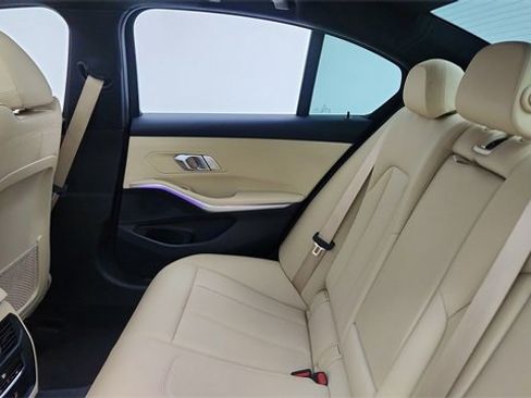 Used 2021 BMW 330i Sedan image 28