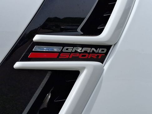 Used 2019 Chevrolet Corvette Grand Sport RWD image 32