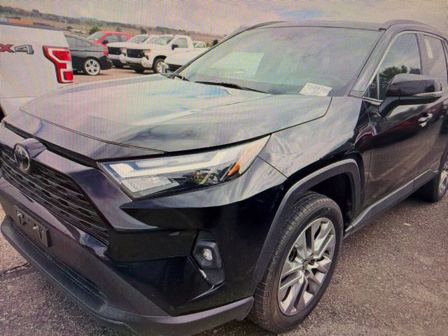 Used 2024 Toyota RAV4 XLE Premium w/ Weather Package AWD/4WD image 4