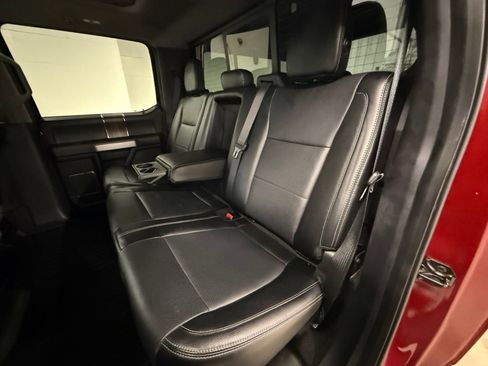Used 2016 Ford F150 Lariat w/ Equipment Group 502A Luxury AWD/4WD image 19