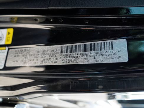 Used 2019 Jeep Wrangler Unlimited Rubicon AWD/4WD image 43