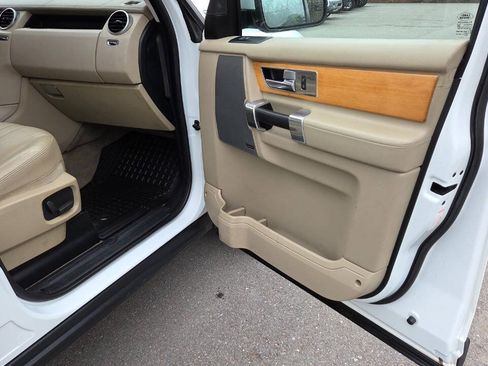 Used 2012 Land Rover LR4 HSE AWD/4WD image 44