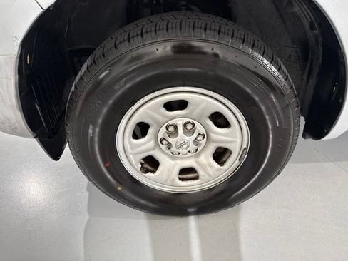 Used 2017 Nissan Frontier S RWD image 4