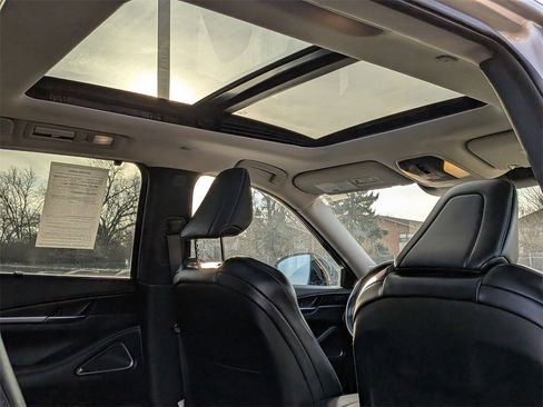 Used 2025 INFINITI QX60 Sensory image 22