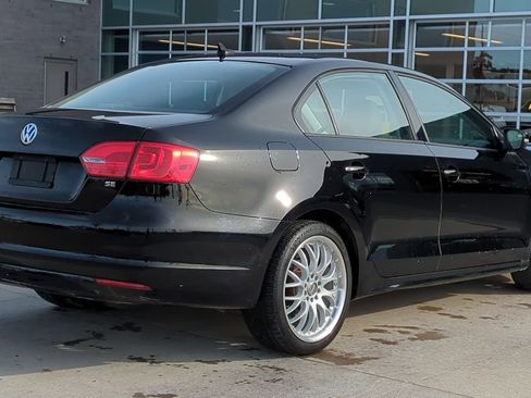Used 2014 Volkswagen Jetta SE image 6