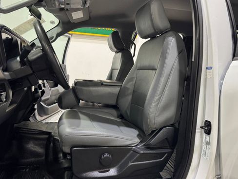 Used 2024 Ford F550 4x4 Crew Cab Super Duty image 12