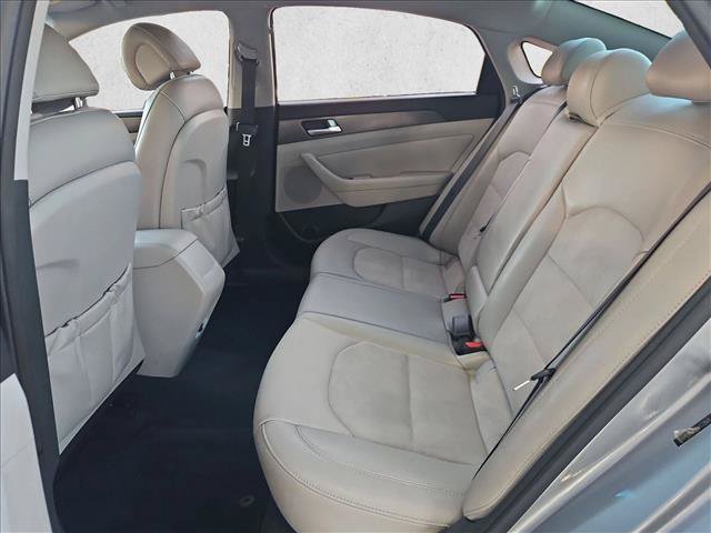 Used 2015 Hyundai Sonata Sport w/ Option Group 03 FWD image 15